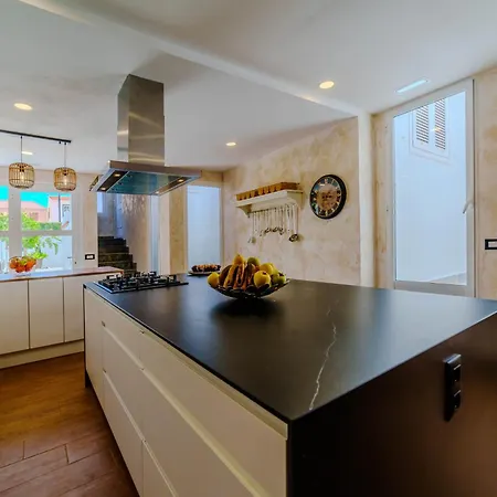 Private Luxury In Tenerife * Arona (Tenerife)